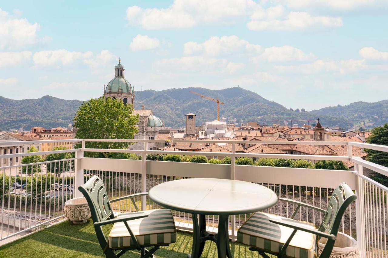 Como City View Apartment Bagian luar foto
